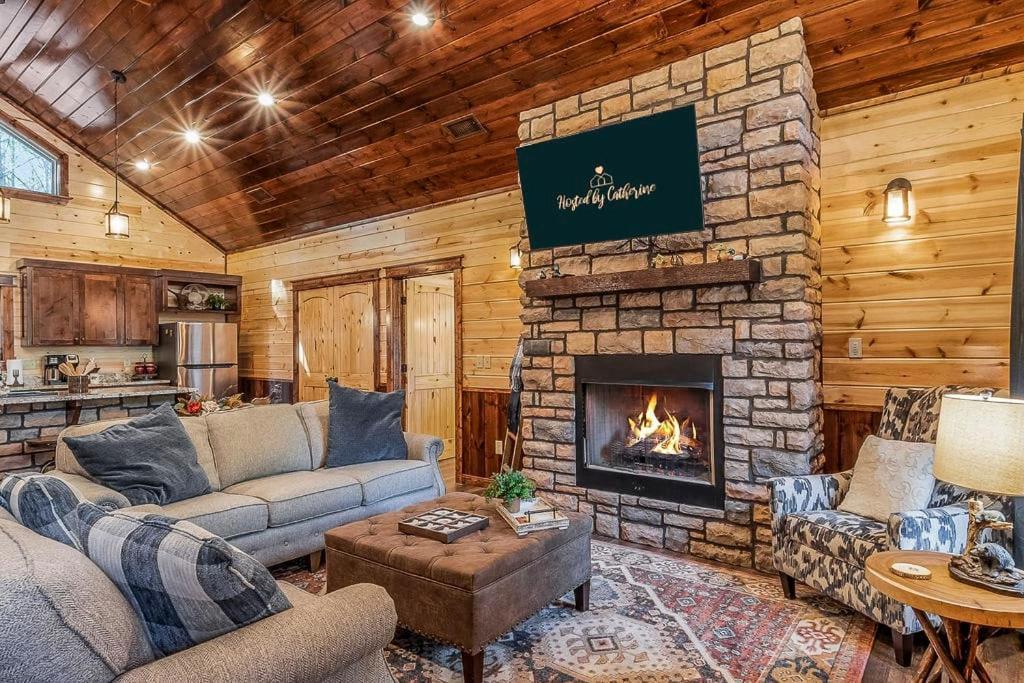 Double Trouble Cabin: Luxury Retreat Near Hochatown & Beavers Bend Broken Bow Exterior photo